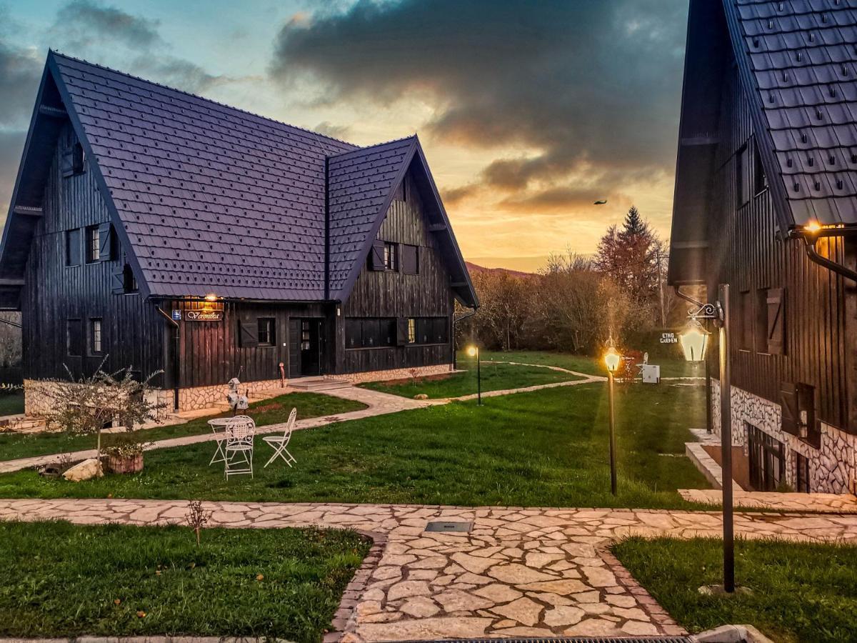 Plitvice Luxury Etno Garden Hotel Plitvicka Jezera Ngoại thất bức ảnh