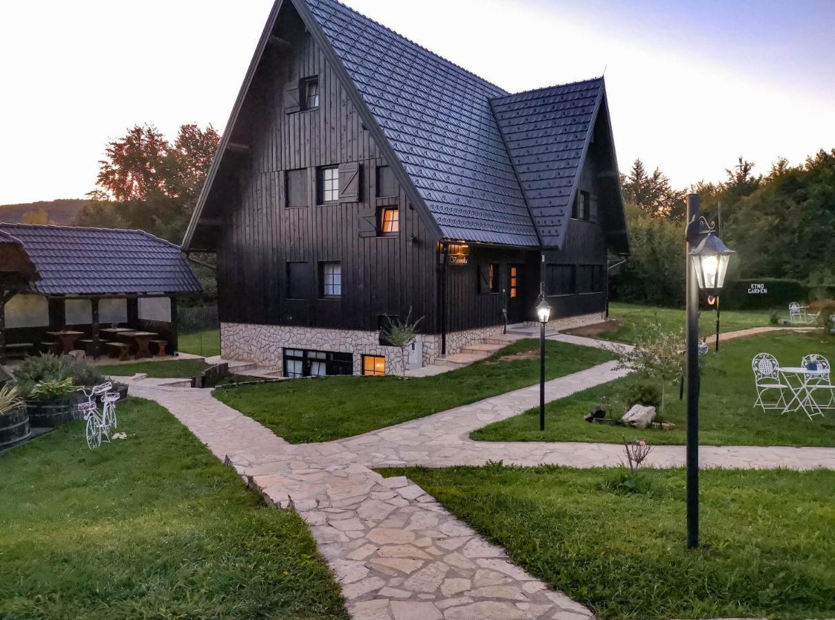 Plitvice Luxury Etno Garden Hotel Plitvicka Jezera Ngoại thất bức ảnh