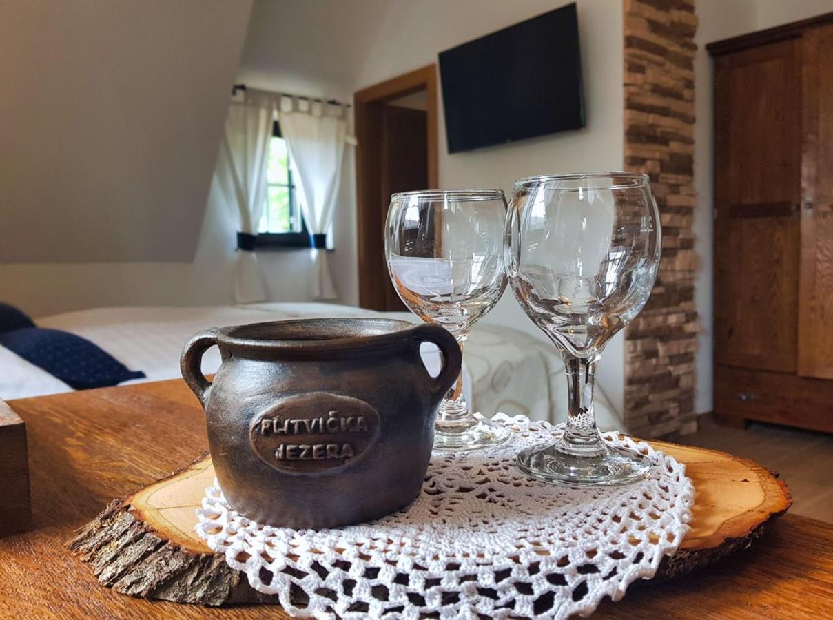 Plitvice Luxury Etno Garden Hotel Plitvicka Jezera Ngoại thất bức ảnh